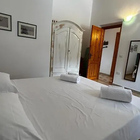 Casa Guria *