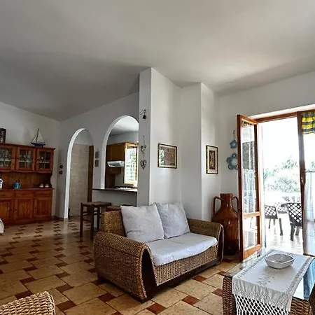 Casa Guria Nyaraló San Teodoro